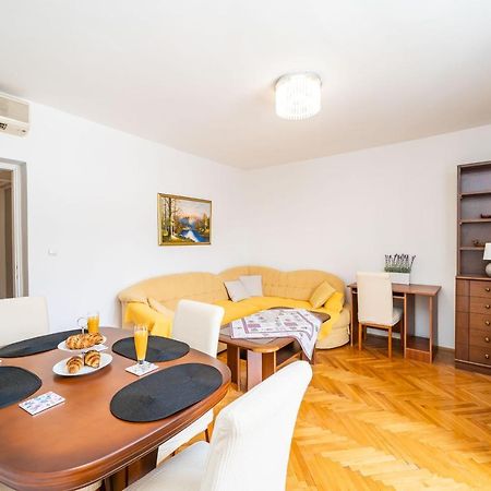 Apartment Klaudia Дубровник Экстерьер фото
