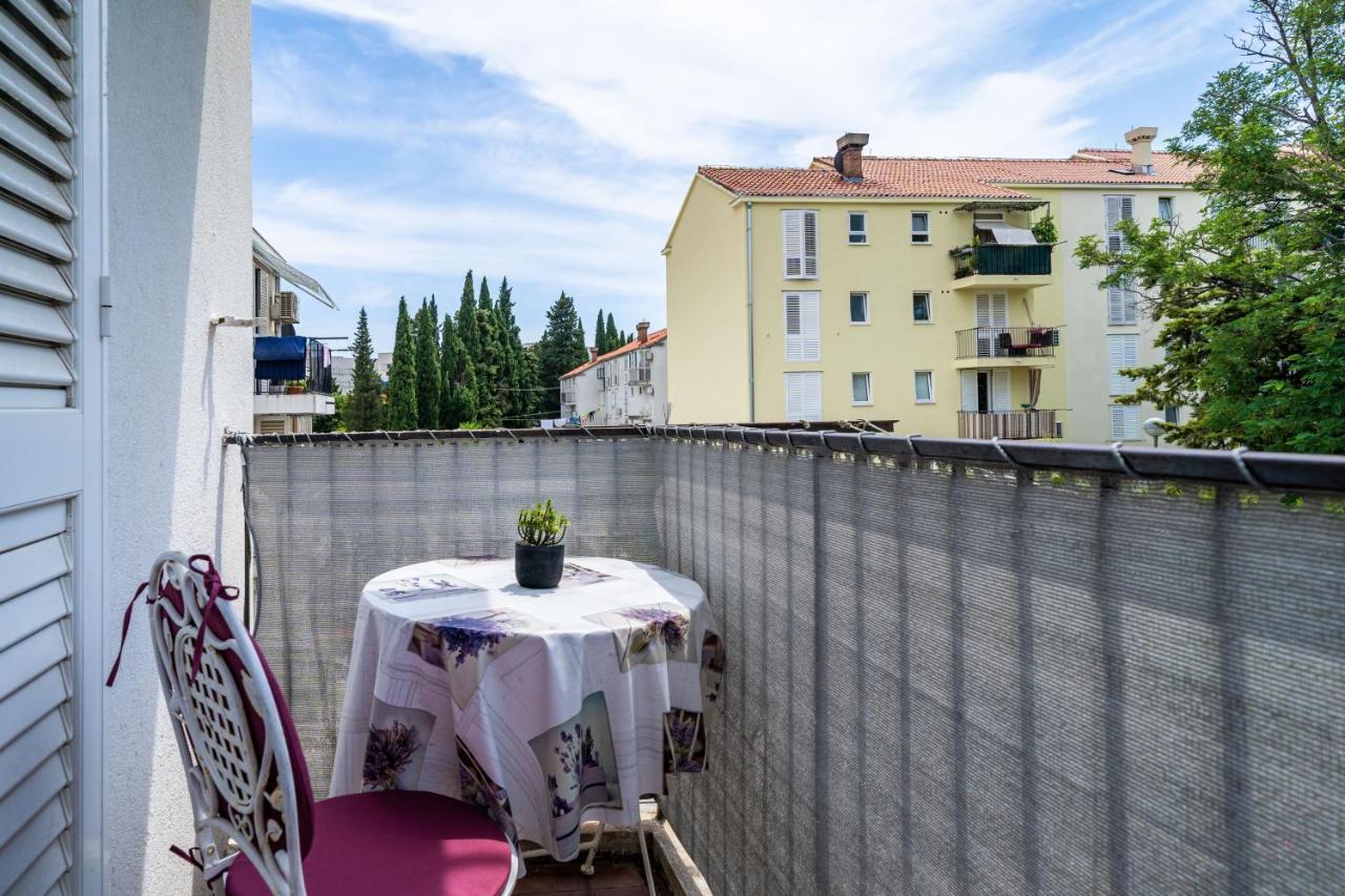 Apartment Klaudia Дубровник Экстерьер фото